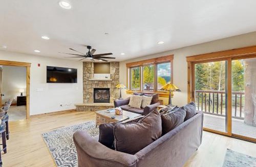Frisco Apartment | Mountain Retreat on 1st
