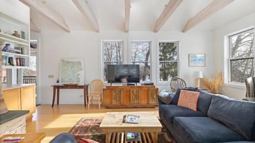 Red Lodge House | Mountain Treetop