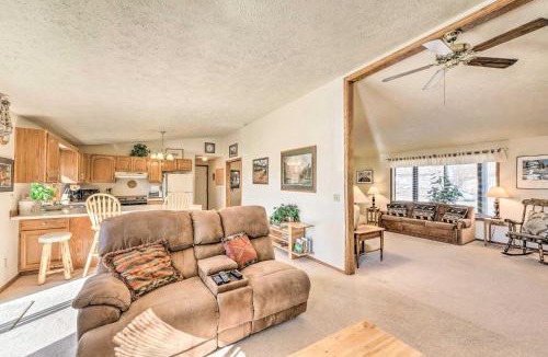 Buena Vista House | Mountain-View Buena Vista Home: 1 Mile to Main St!