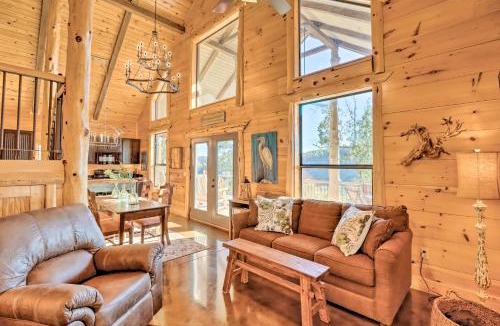 Mountain View House | Mountain View Hideaway w/Outdoor Fireplace!