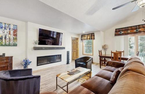 North Park City House | Mountain view home with hot tub fireplace & perfect walk-to-lift location