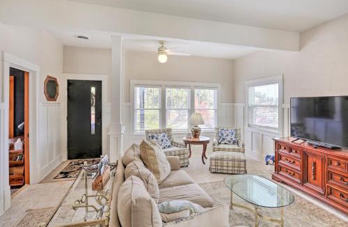 Deadwood House | Mountain-View Lead Home w/Patio + Fire Pit!