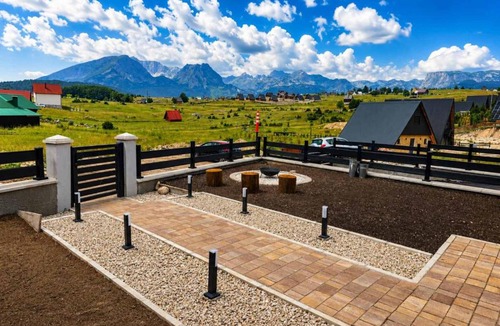 Zabljak House | Mountain Whisper