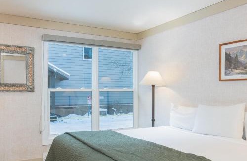 Telluride Hotel | Mountainside Inn 204 by Alpine Lodging Telluride