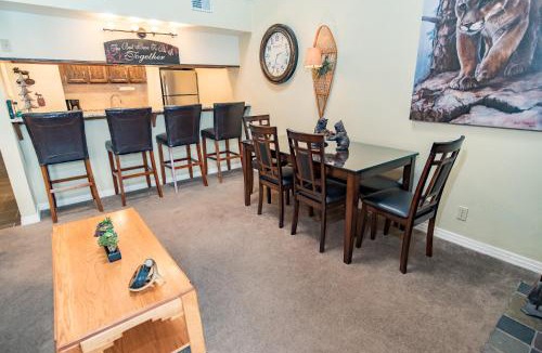 Frisco Apartment | Mountainside Snowview Condo : Cool Frisco Location