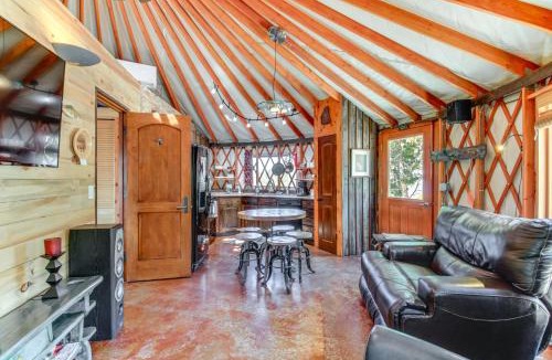 Montrose House | Mountainside Yurt w/Views < 3 Mi to Black Canyon!