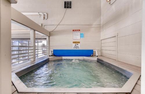 Dillon Apartment | Mountian View Condo Unit S303