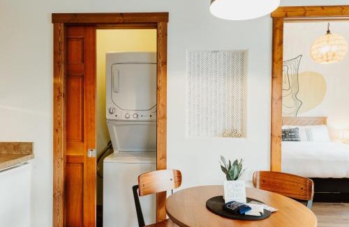 Kalispell Hotel | Mt Cleveland at Switchback Suites Boutique Hotel