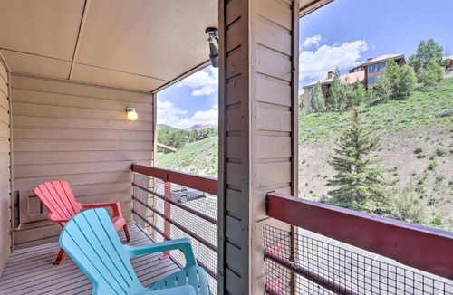 Crested Mountain Village House | Mt Crested Butte 'Cajun Chalet' Condo: Walk to Ski