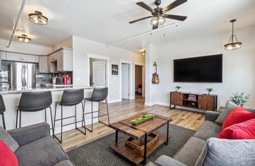 Virginia City Apartment | Mtn-View Apt w/Deck in Historic Virginia City