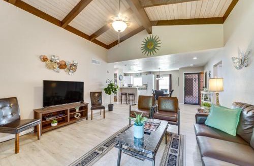 Oak Creek House | Mtn-View Condo w/Hot Tub Access in Sedona!