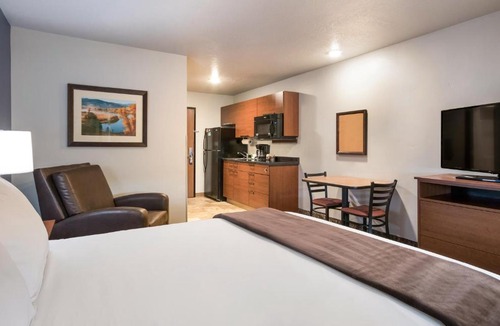 Bozeman Hotel | My Place Hotel-Bozeman, MT