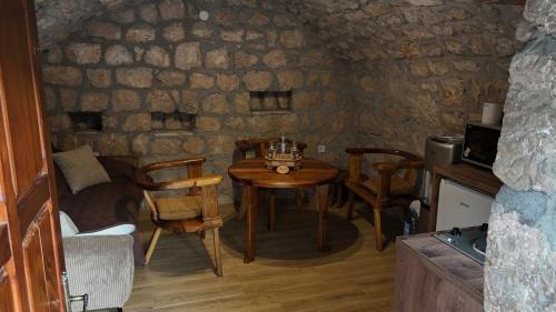 Karuc Apartment | Nature Stone House - Kamena Kuća Jablan