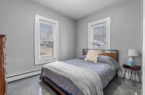 Sherman Hill Apartment | Navarre Apartments
