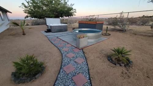 Landers House | Navigate Stays Presents Mystic Sky Desert Ranch
