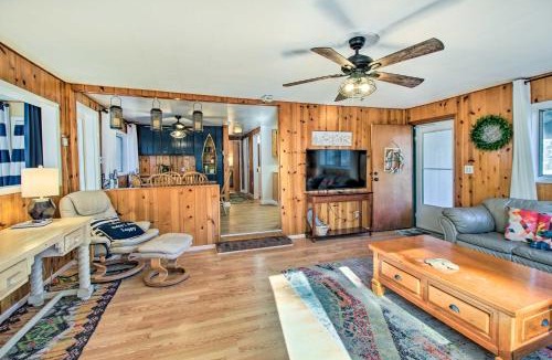 Show Low House | Near Fool Hollow Lake & Trails: Family Cabin