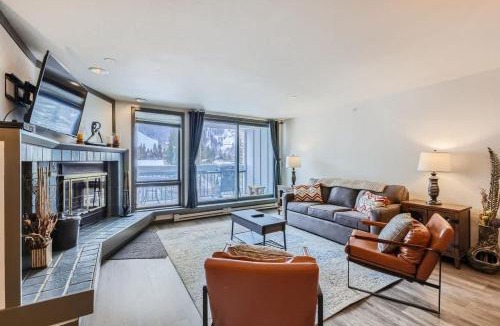 Mountain House House | Near Lifts, Ski Keystone, Sleeps up to 6 People
