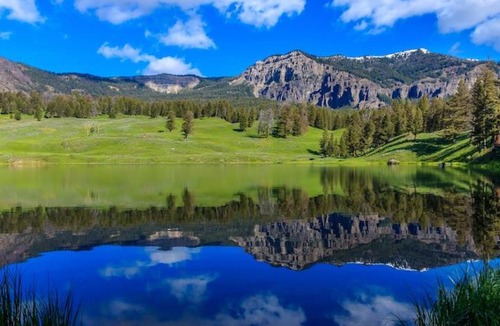 Emigrant Cabin | Near Yellowstone Park and Chico Hot Springs