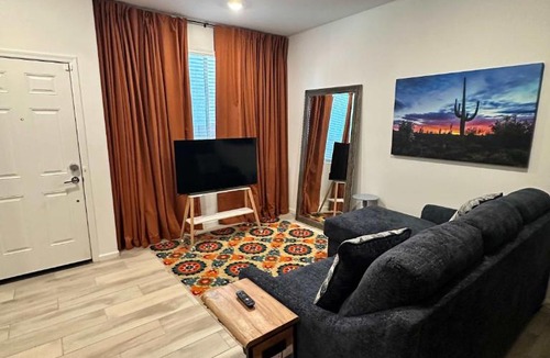 Sahuarita House | NEW Desert Daydream