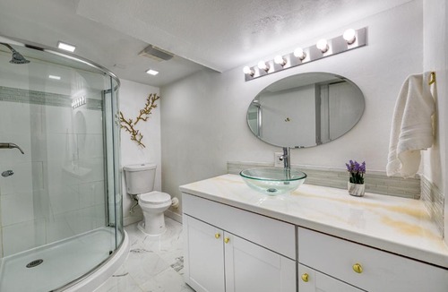 Southeast Boise Apartment | New Downtown on Bsu Campus 3 Beds Fully Remodeled