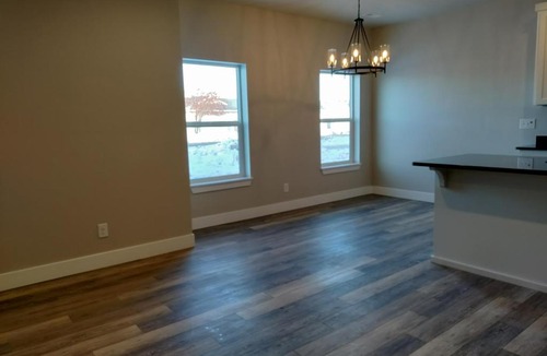 Ammon Apartment | New furnished townhome - Near shopping - Self Check-in