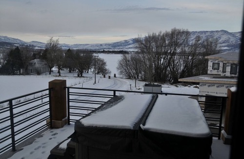 Ogden House | New Lakeside Home with Resort Amenities