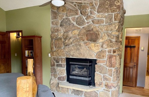 Old Town Condo | New listing, Great Condo! Short Walk to Winter Park Resort and the Fraser Trail.