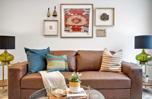 Berkley Apartment | NEW Modern & Chic Denver Apartment