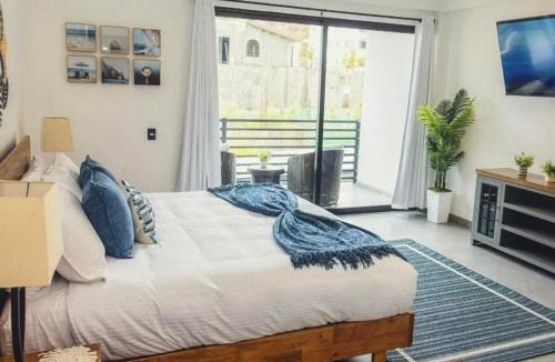 Centro Apartment | New Modern in Cabo San Lucas