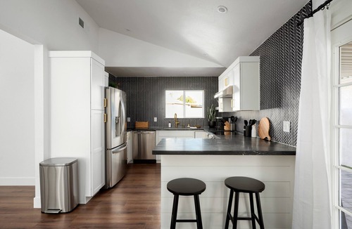 Pima Meadows House | *New* Old Town Scottsdale area, play pop-a-shot basketball, ping pong, swimming at Wild Rose