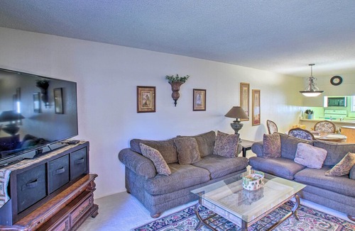 Winfield Place Condo | NEW! Quiet Condo - 1 Mile to Old Town Scottsdale!