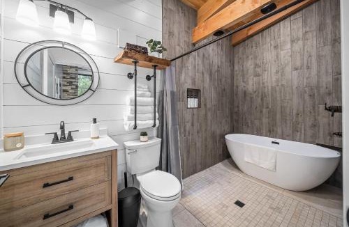 Treloar House | NEW - Treehouse - Twilight