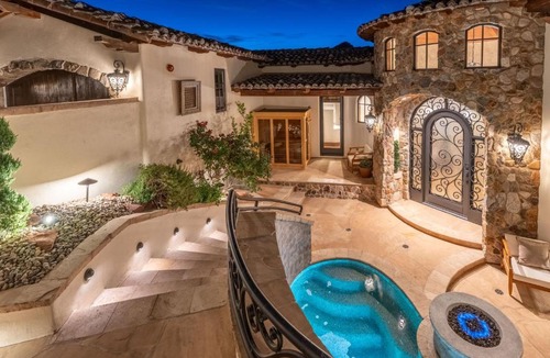West Sedona House | NEW - Tuscan Red Rock Overlook - Spectacular Views 2 Pools Waterfalls Fire Features Spa Sauna Massage Chairs & Salt Room
