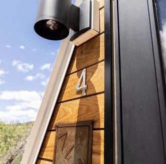 Orderville House | NEW! Unique Modern Glamping Chalet #4