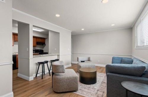 Springfield Apartment | Newly Renovated Unit in Central Spfld #101
