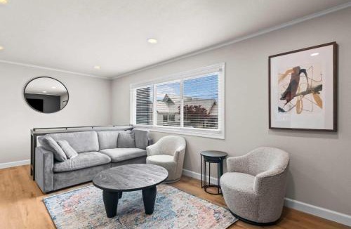 Springfield Apartment | Newly Renovated Unit in Central Spfld #201