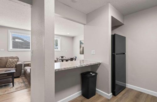 Springfield Apartment | Newly Renovated Unit in Central Spfld #104