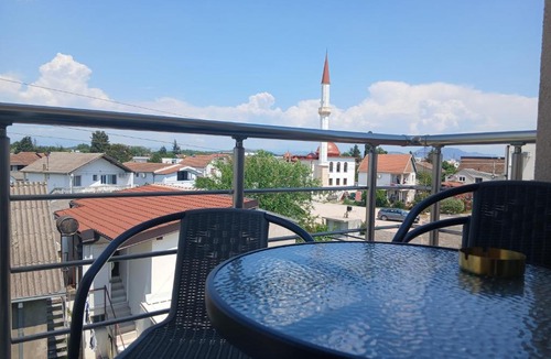 Bregvija Apartment | Noara Apartments Modern Stay Near Beach Free Parking Ideal for Families and Groups