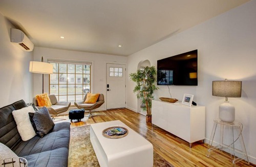 North End Apartment | North End Bungalow 1921