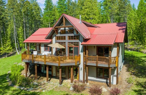 Whitefish House | Northwoods Escapes