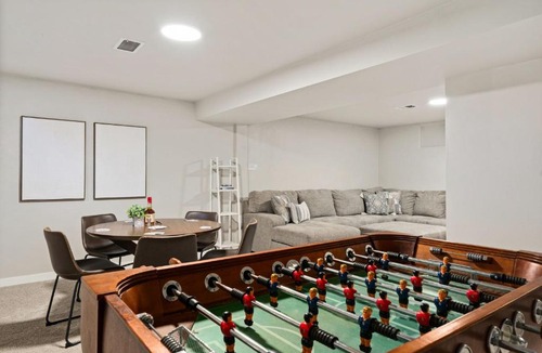 Windsor House | Oak Haus Group Stay with Fenced Yard and Game Room