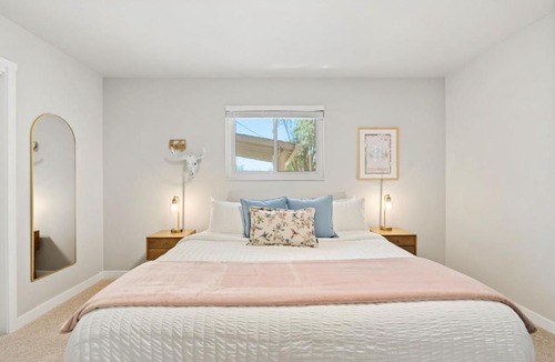 Windsor House | Oak Haus Group Stay with Fenced Yard and Game Room