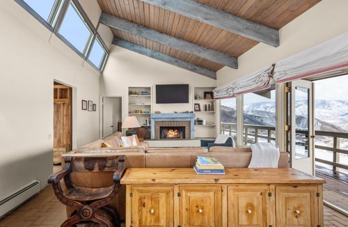 Snowmass Village House | Oak Ridge Retreat by Snowmass Vacations
