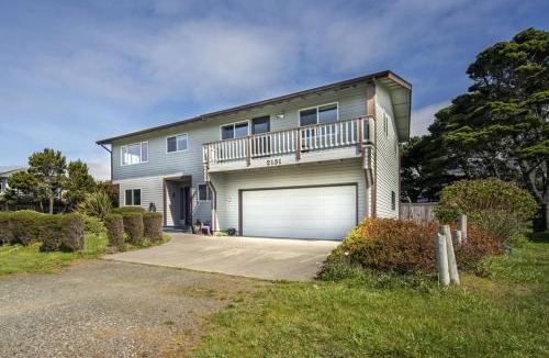 Bandon House | Ocean Aire