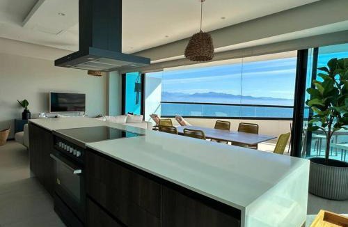 La Cruz de Huanacaxtle Apartment | Oceanfront 3BR Condo at Narval Norte
