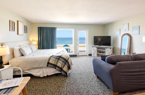 Lincoln City House | Oceanfront Studio King Bed Full Kitchen-Downtown