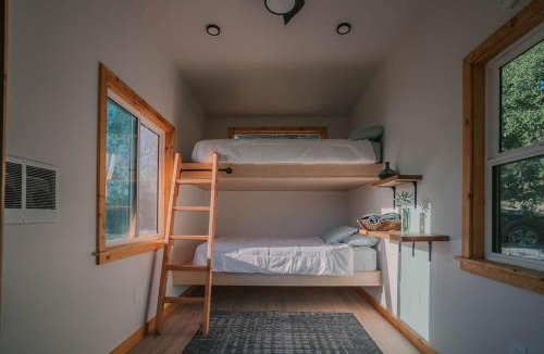 Pauma Valley Other | Off-Grid Tiny Home Pacific Views & Serenity