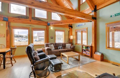 Red Lodge House | 'Off The Beaten Path' Cabin w/Mtn Views & Hot Tub