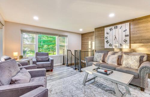 Okee House | Okee Bay House on Lake Wisconsin w/Private Dock!