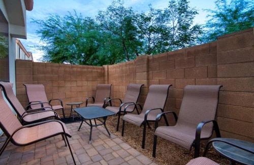 South Scottsdale House | Old Town Area Home - Pool Patio Fireplace